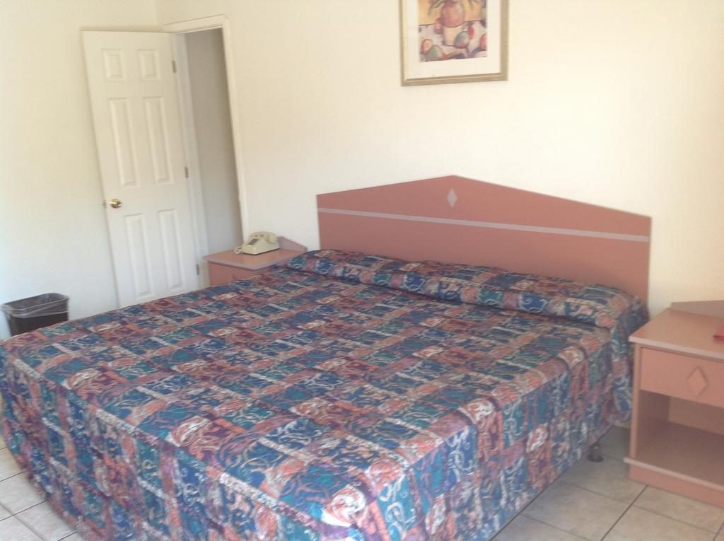 Redwood Motel Chandler Zimmer foto